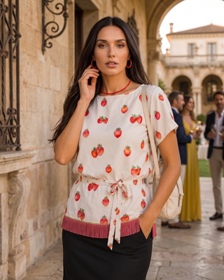 Blusa Seda Fresas Blanco