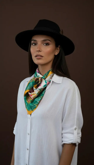 Pañuelo Peonías Verde 100x100