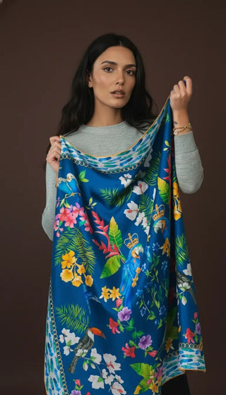 Pañuelo Guacamayos azul 100x100